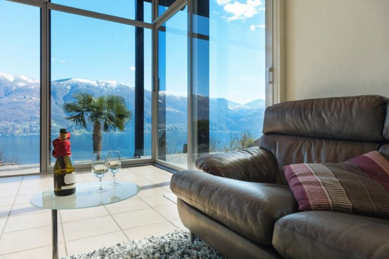 6 Ways To Get A Room With A Jaw-Dropping View For Less