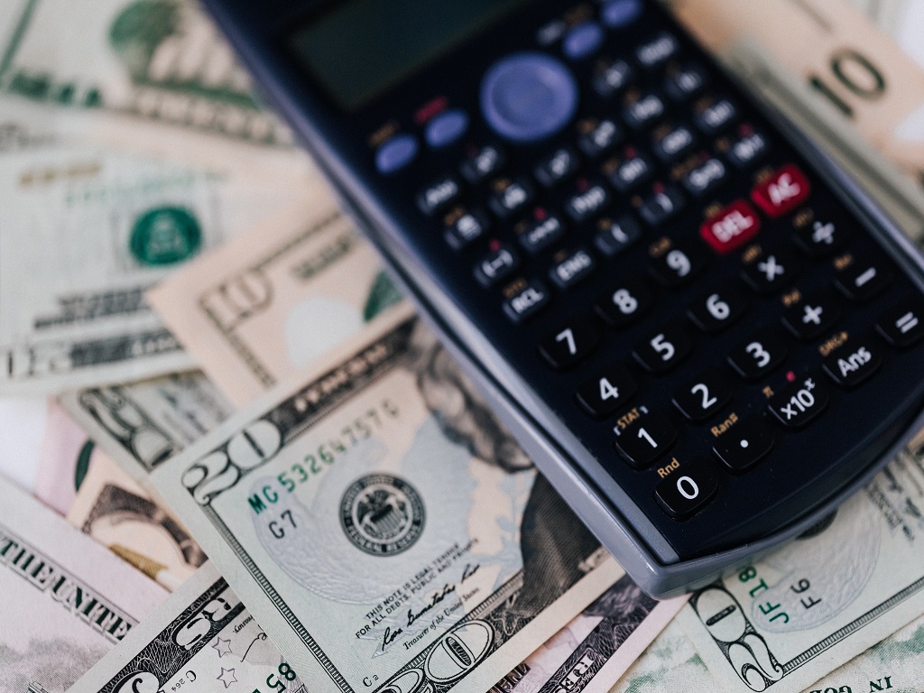 5 Points To Consider When Choosing A Checking Account