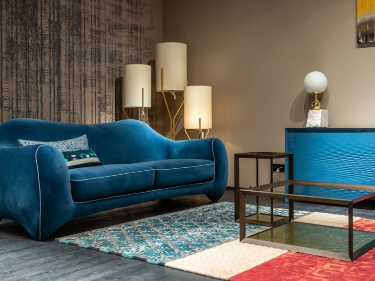 Choosing Timeless Pieces for Generic Home Decor